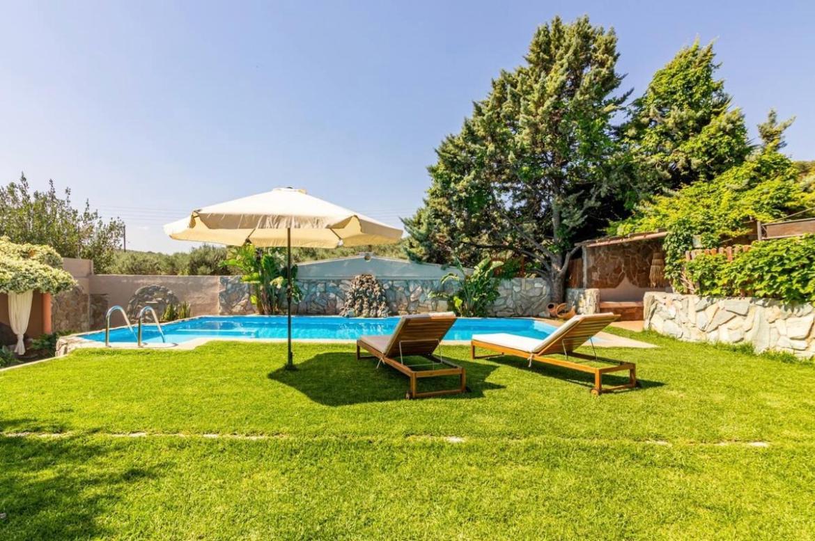 Dm Elegant And Charming Villa Foinikiá Quarto foto